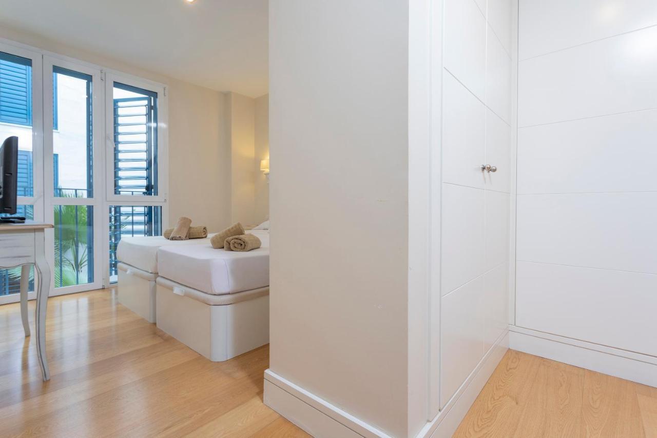 Acogedor Apartamento Junto A La Catedral By Rent Me Málaga Exterior foto